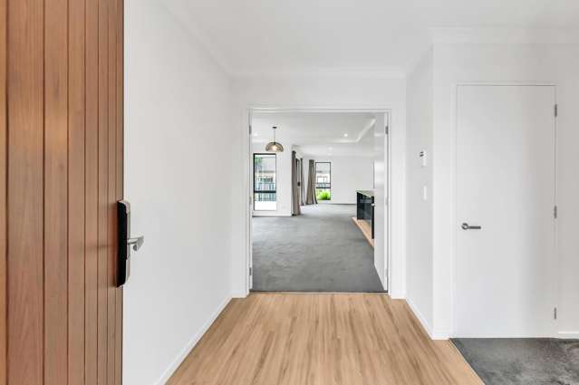 29 Irvines Track Halswell_2