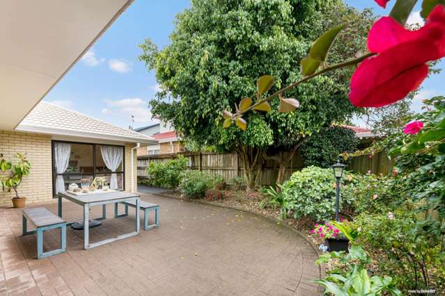 1/17 Penruddocke Road Half Moon Bay_2