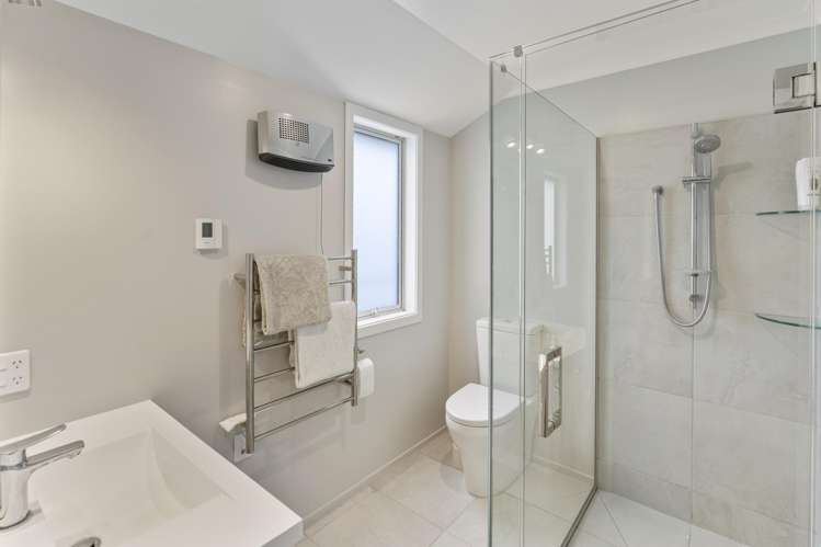 6 Kelly Way Richmond_10