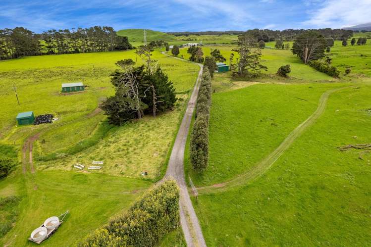 1055 Waiteika Road Opunake_22