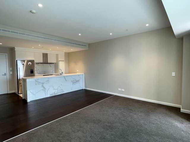 805/47 Beach Road Auckland Central_1