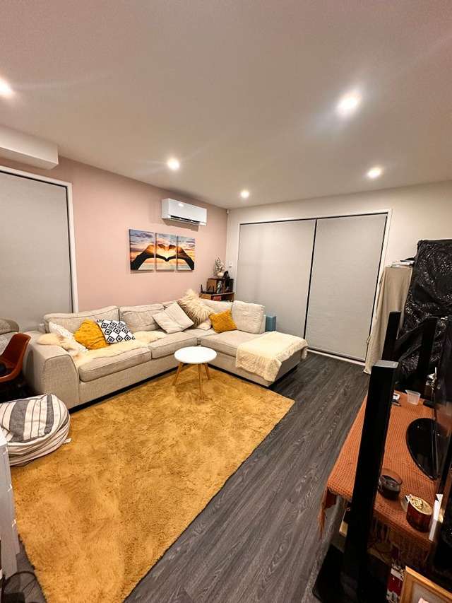 38 Karoro Road Flat Bush_1