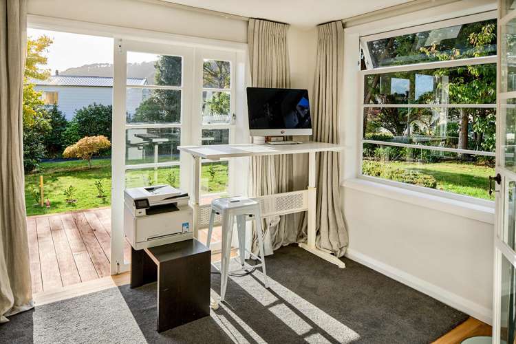 10 Walter Road, Lowry Bay Eastbourne_11