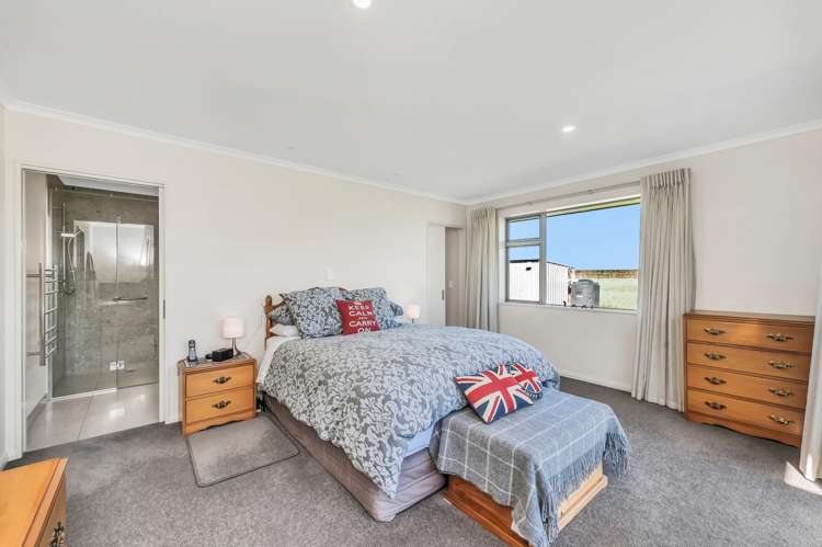 4 Cressy Place Darfield_15