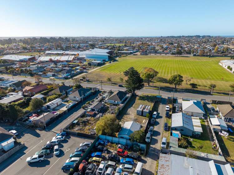 90 & 90a Shortland Street Wainoni_2