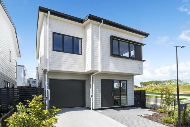 Living in Westgate - Must Be Sold!