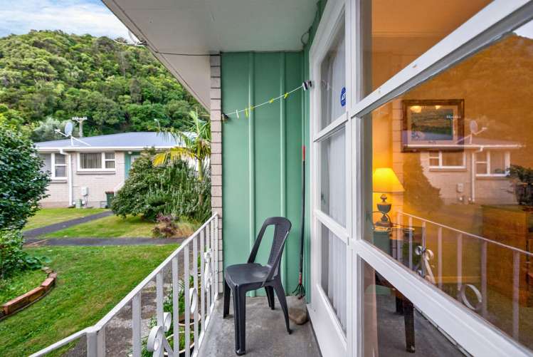 4/250 Muritai Road Eastbourne_14