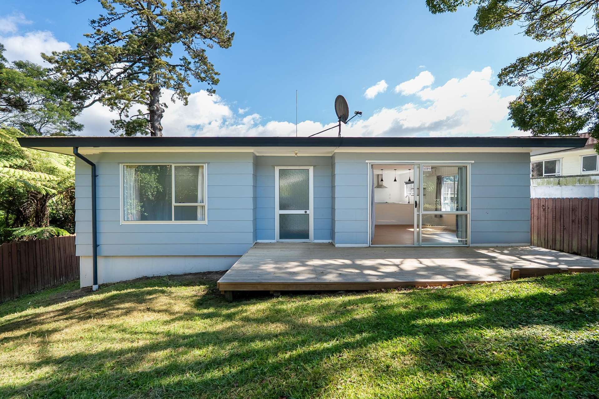 2/8 Thistledew Place Bayview_0