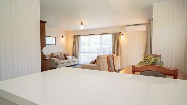 3/2 Bill Ashcroft Grove Havelock North_4