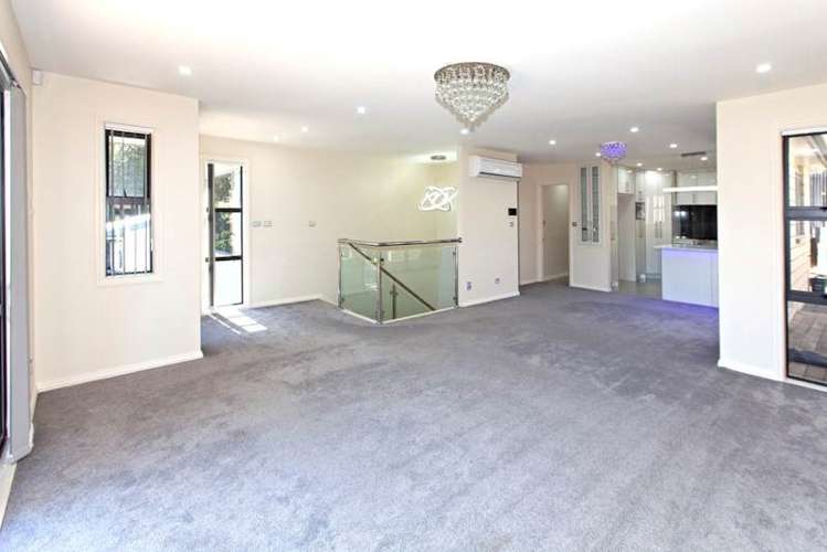 13 Gibbs Crescent Red Hill_13