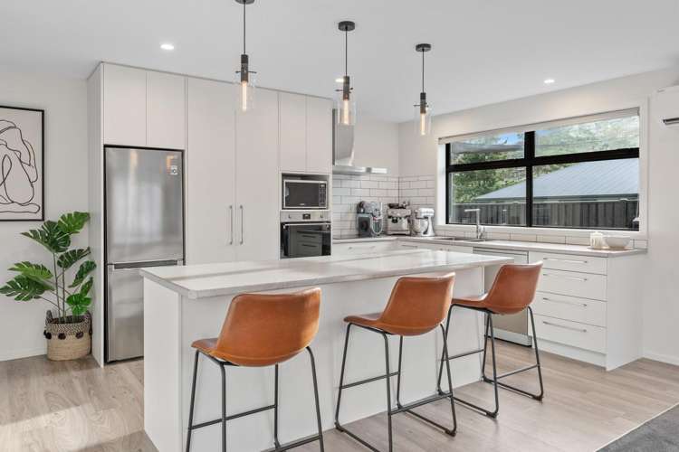 64 Heathfield Drive Mosgiel_8