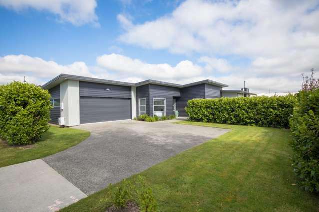 22 Grand Oaks Drive Awapuni_1