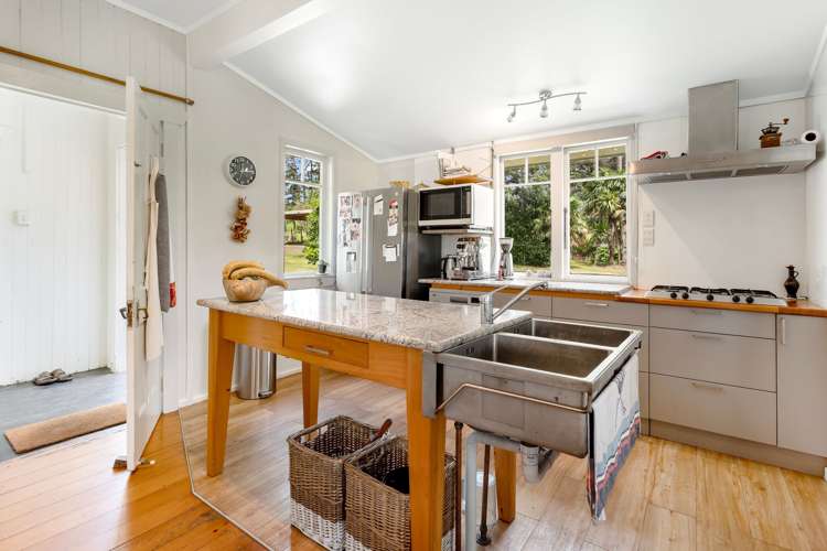 37 Camp Road Whitianga_8