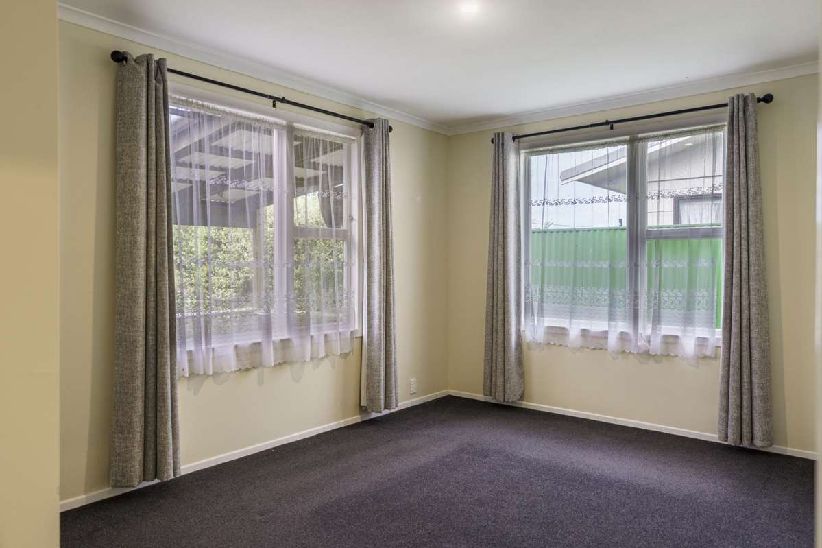 172 Riverbend Road_5