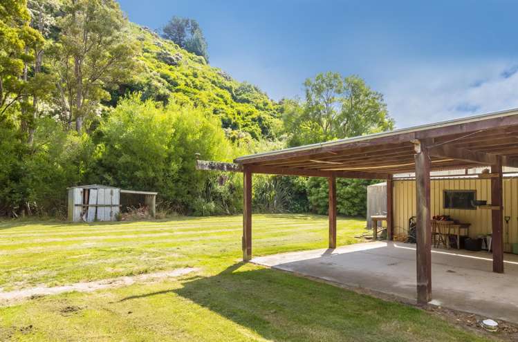 16 McLaughlin Drive Tinui_22