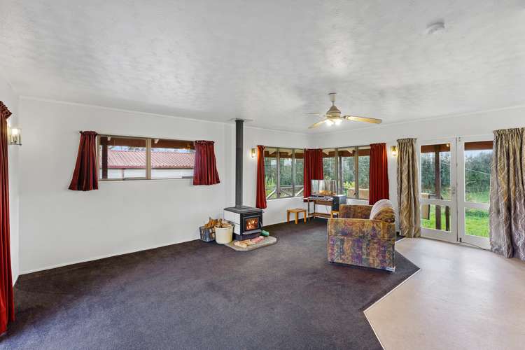 101 Forest Lakes Road Otaki_13