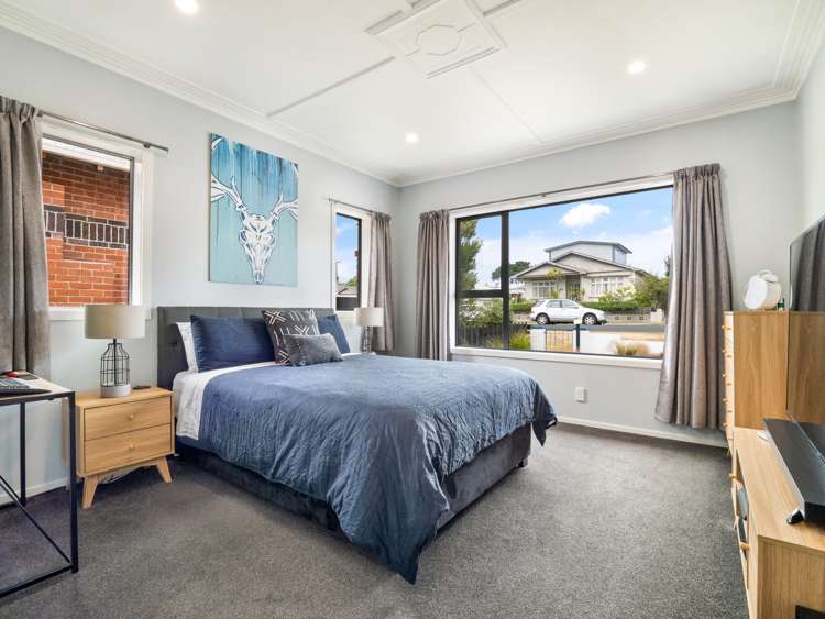 18 Crest Street Tainui_11