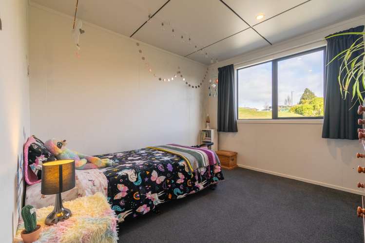 27 Tawera Place Te Anau_12