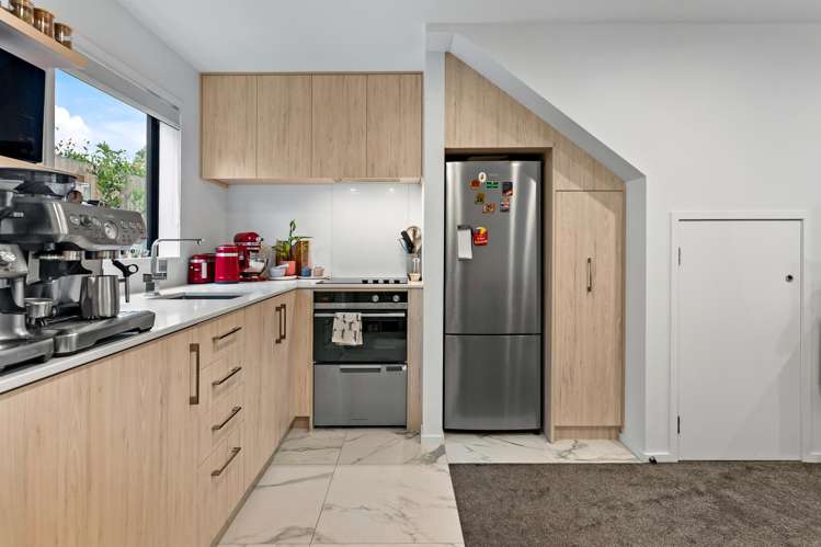 10/10 Yeovil Road Te Atatu Peninsula_7