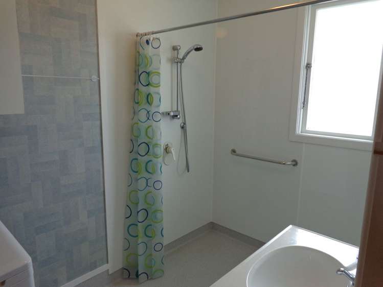 29d Renfrew Street Balclutha_8