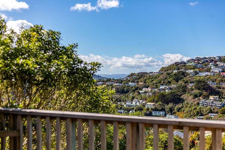 1/107 Allington Road Karori_19