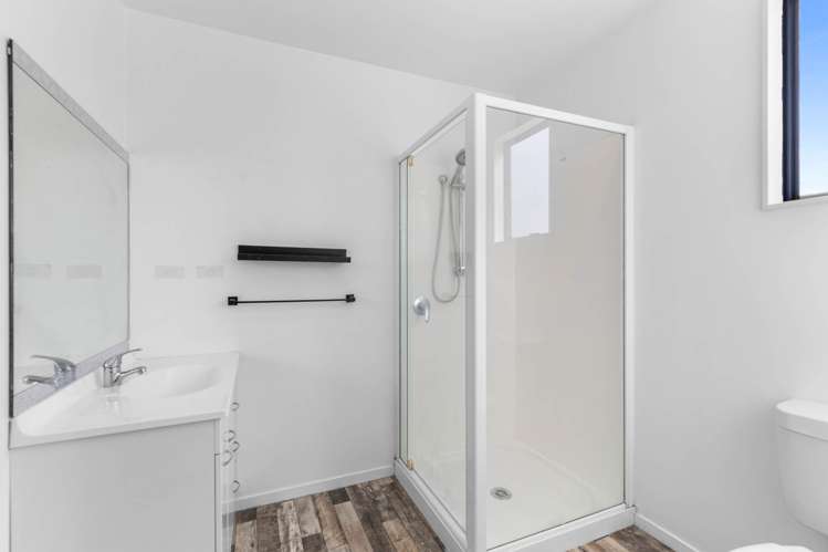 1a/10 Corban Avenue Henderson_13