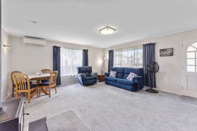 2/8 Cederholm Grove Brown Owl_7