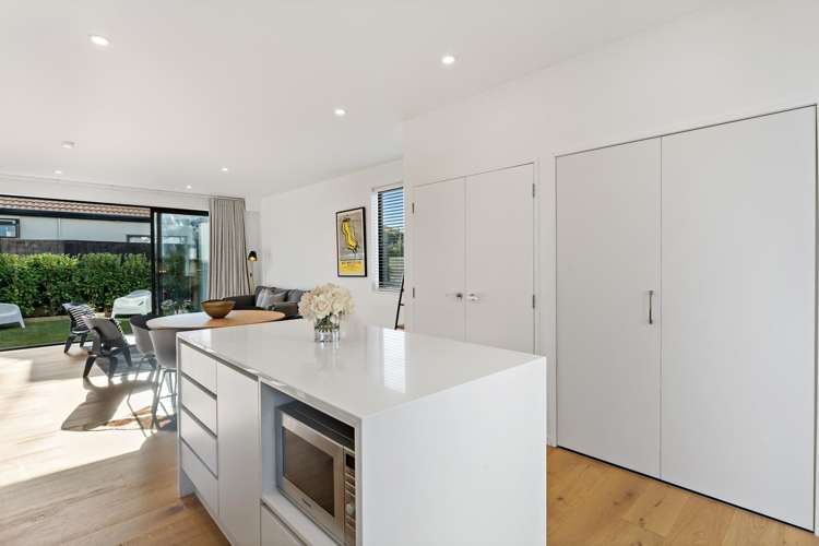 11/37 Saint Vincent Avenue Remuera_5