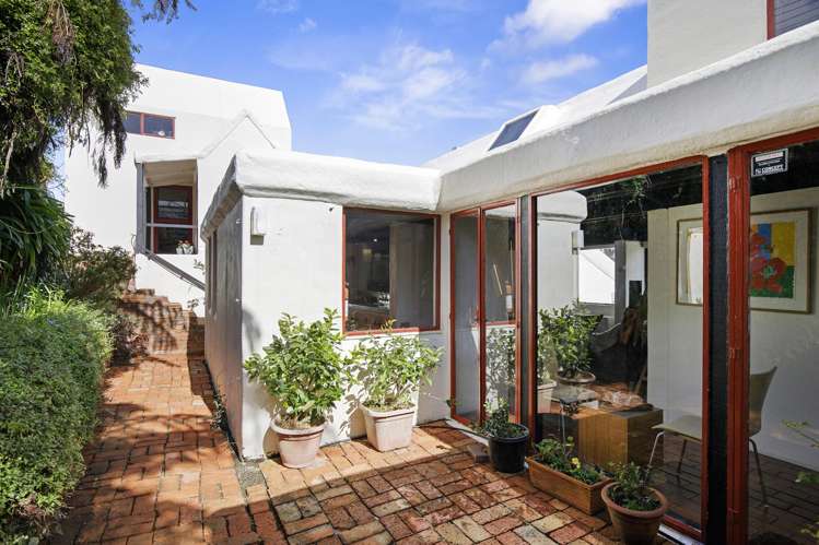 22 Rakeiora Grove Korokoro_26