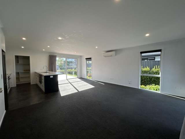2 Harbour Road 11193_1