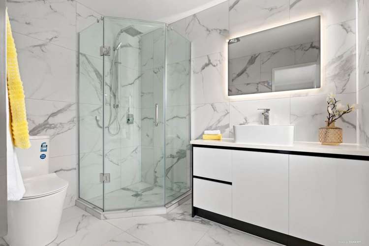 15 Uru Drive Flat Bush_17