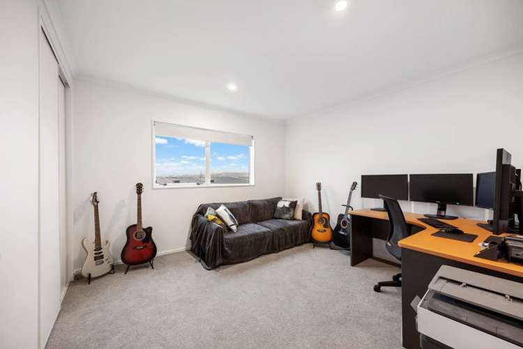 48 Vincent McGrath Crescent Swanson_11