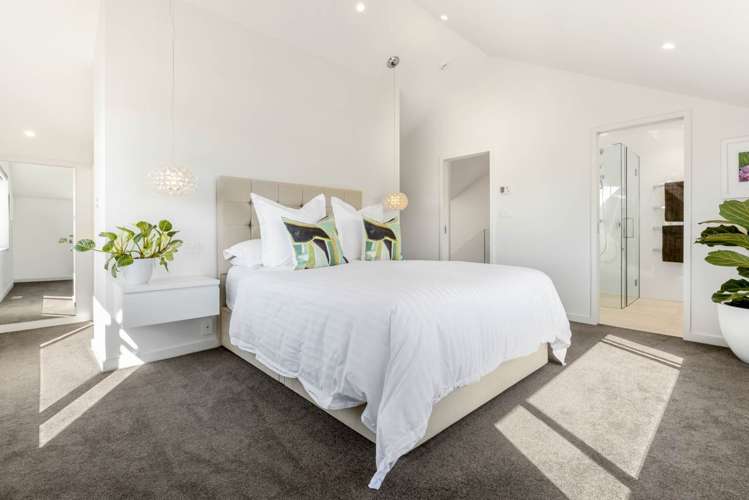 2/63 Long Drive Saint Heliers_23