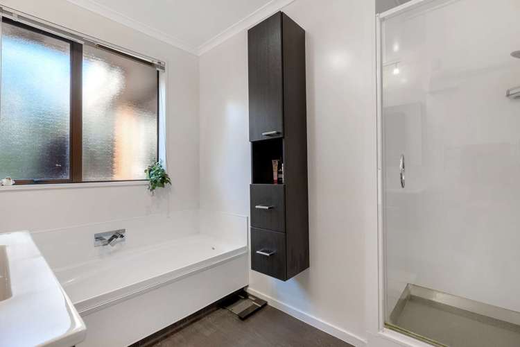 1 Lacy Gate Place Woodend_12