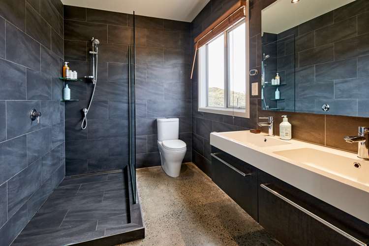 380 Hawkins Hill Road Brooklyn_22