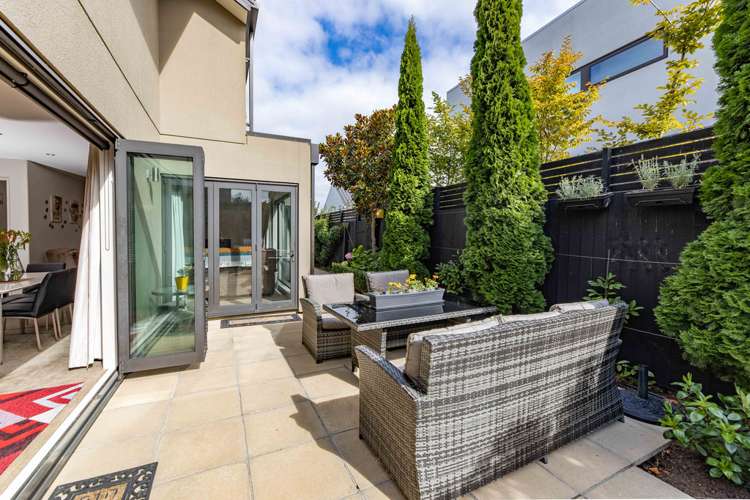 49a Winchester Street Merivale_20