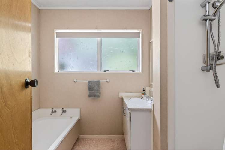 37 Sunvale Crescent Whataupoko_12