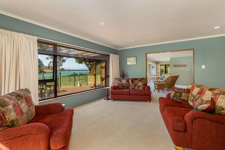 370 The Coastal Highway Redwood Valley_8