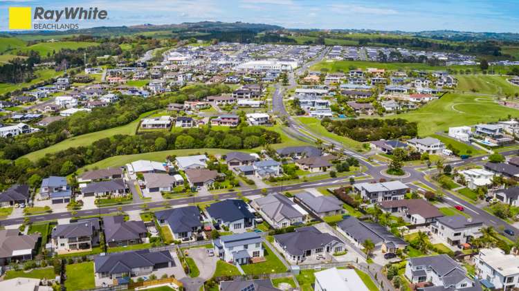 7 Reliance Crescent Beachlands_33