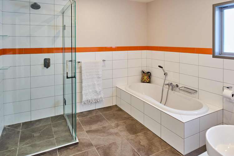 17 Mo Street Camborne_17