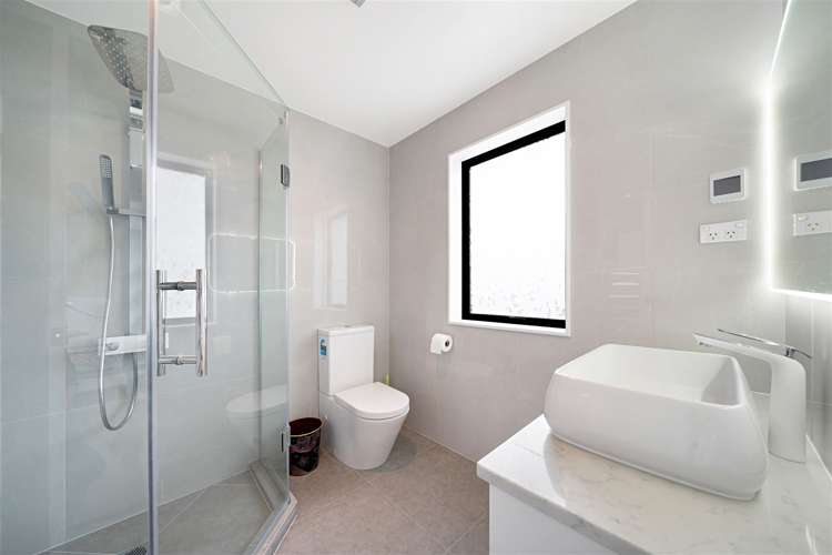 19 Carrygawley Road Flat Bush_15