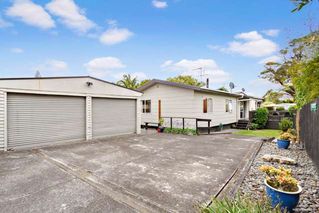 1/52 Kervil Avenue Te Atatu Peninsula_1