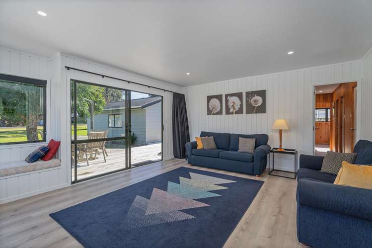 106 Fernhill Rise Matarangi_10