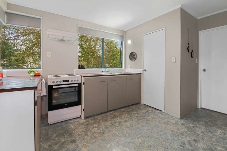 69c Robinson Avenue Holdens Bay_5