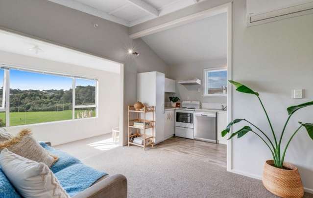10 Rimu Road Stanmore Bay_3