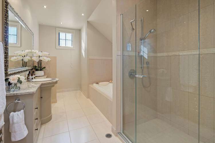 10 Peninsula Point Huntington_45