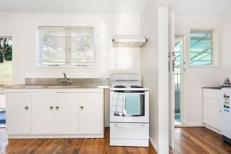 12a Willow Place Horahora_4