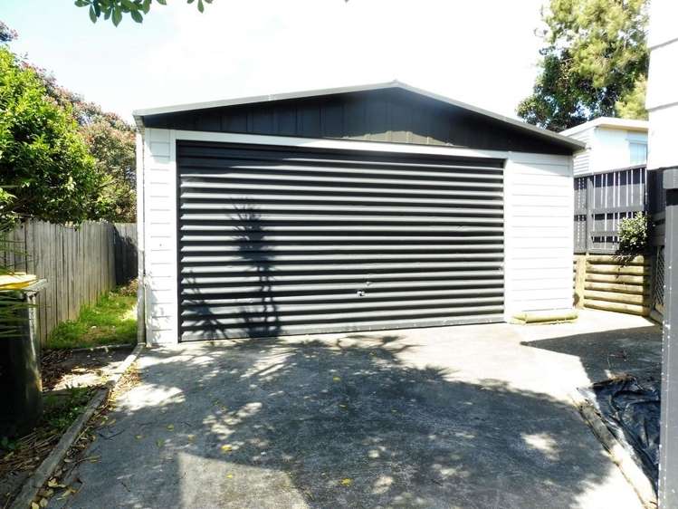 22 Stoll Place Clendon Park_8