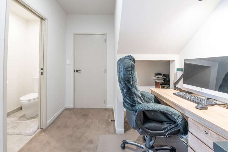 12a Sumner Street Glenholme_18