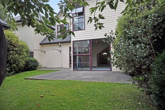 2/20 Harman Street Addington_2